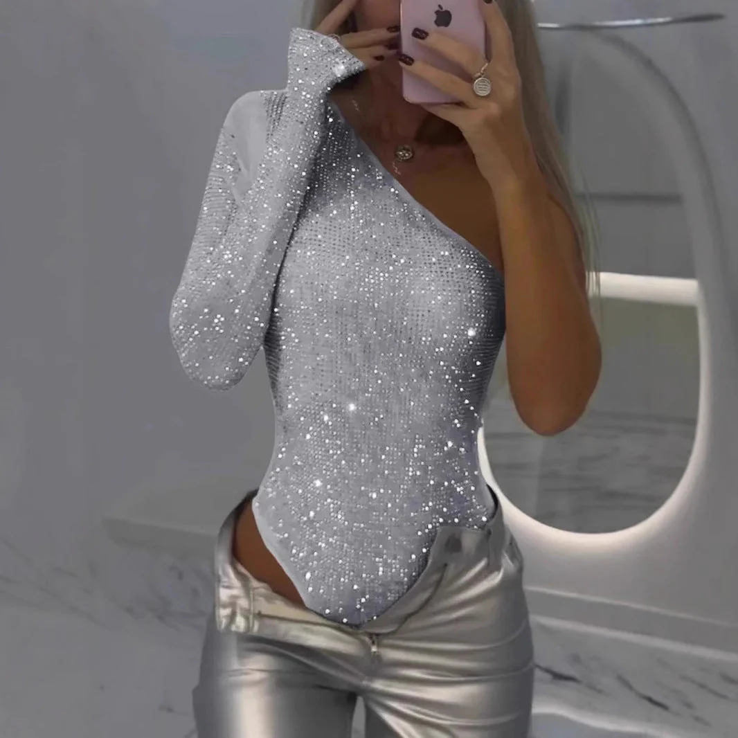 Dominique® | Top with an épaule and sequins with rhinestones - Image 4