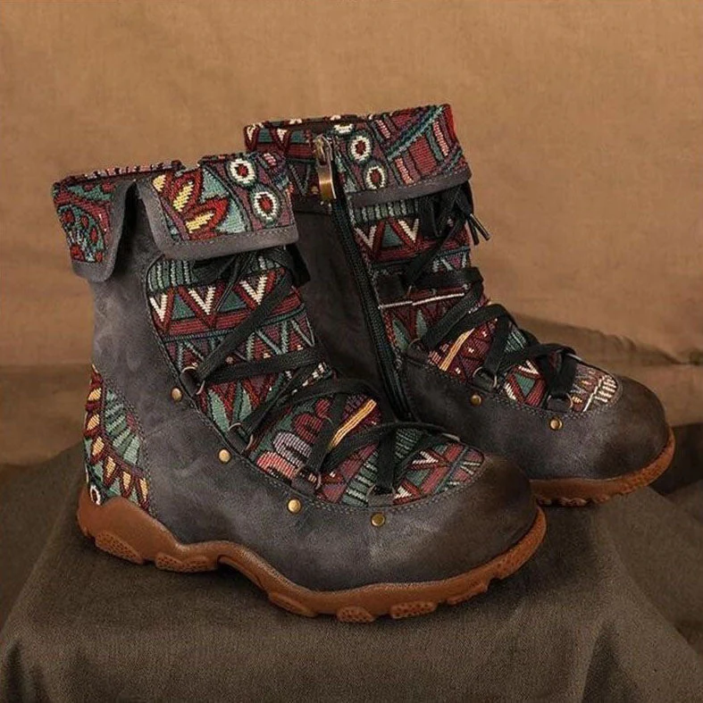 Dulce | Stylish and supportive orthopedic footwear.