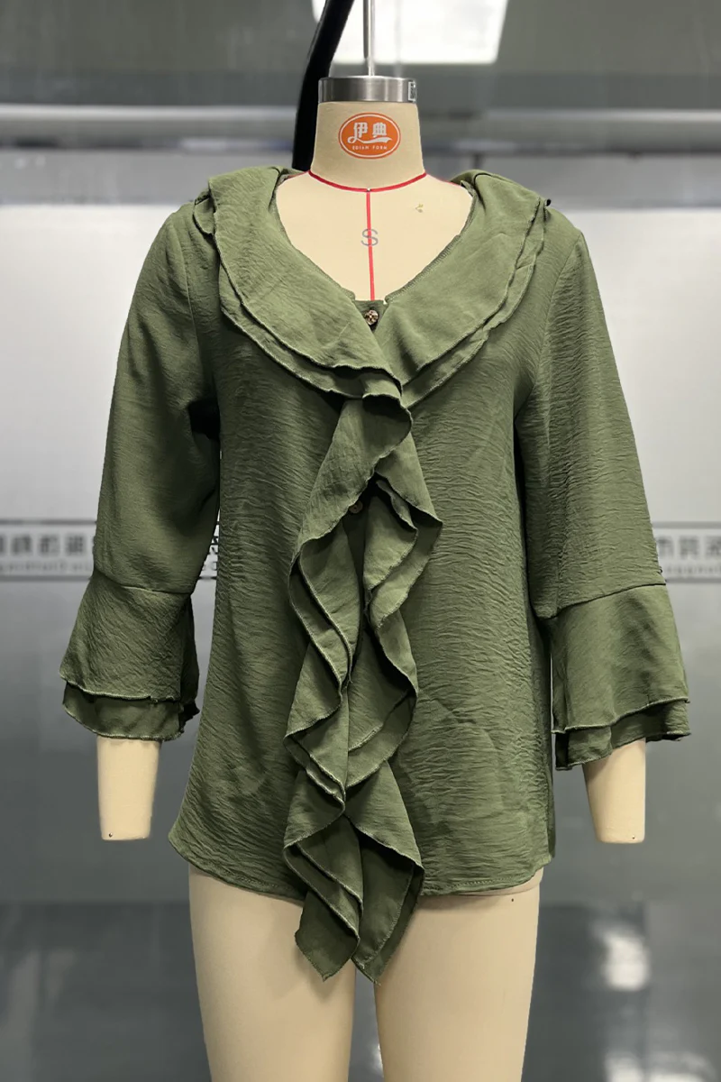 Edda | Casual solid color blouses with ruffles and V-neck for everyday wear - Image 8