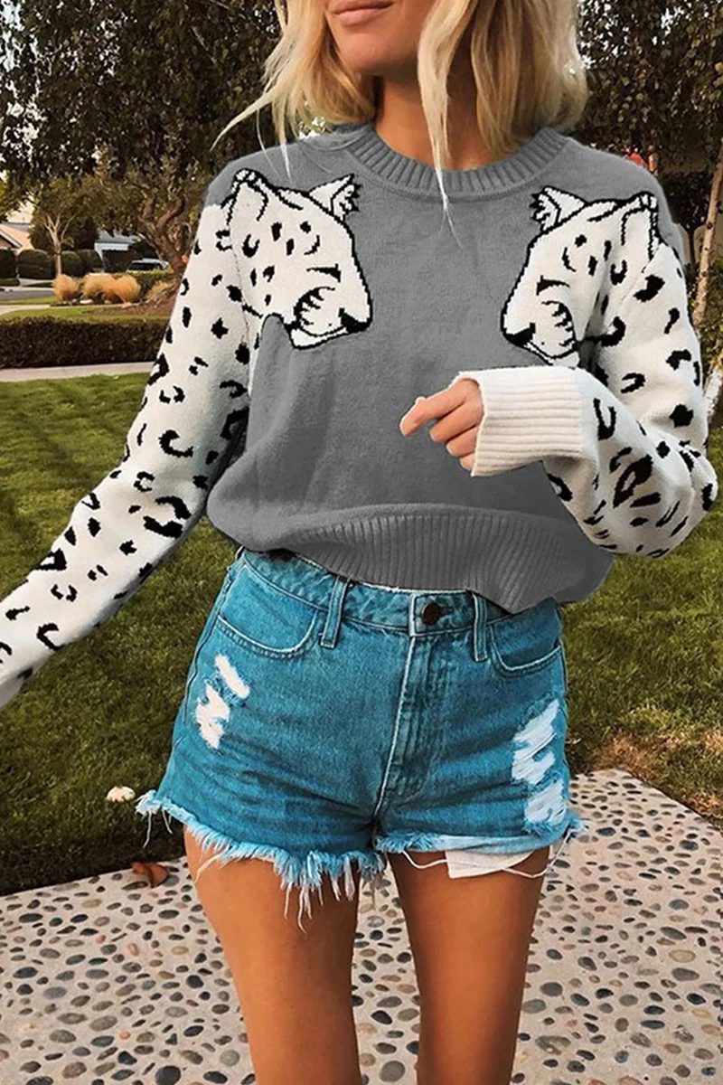 Edith | Elegant and casual winter top
