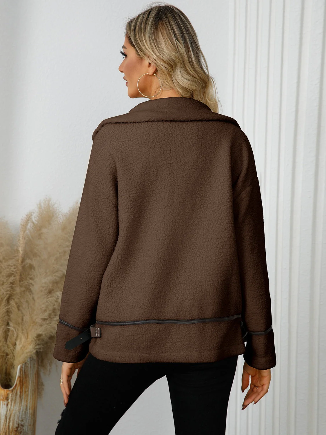 Edith | Jacket with pockets and button placket and collar - Image 18