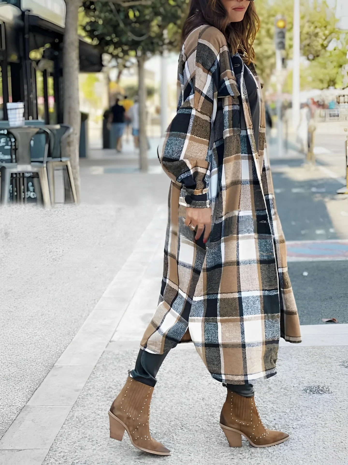 Elena | Tailored and elegant winter coat - Image 6