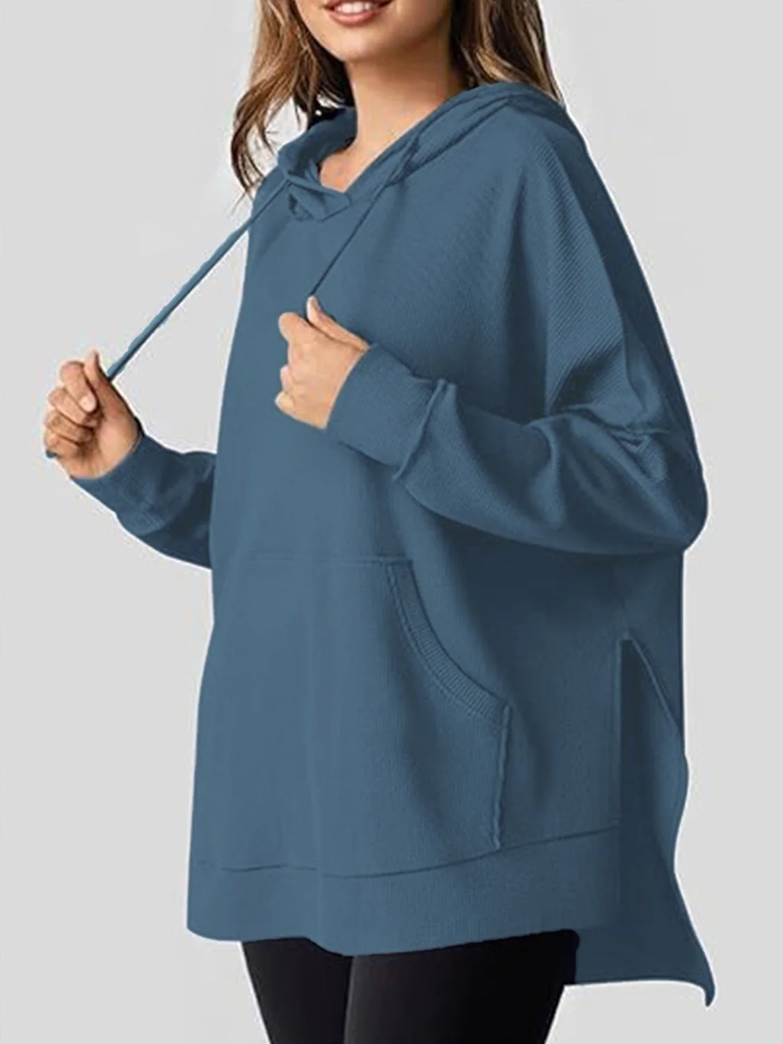 Eleonora | Long sleeve hoodie with drawstring and slit - Image 13