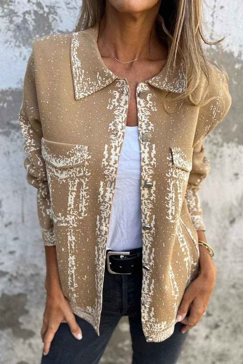 Eliana | Casual outerwear with distressed buttons and turn-down collar - Image 3