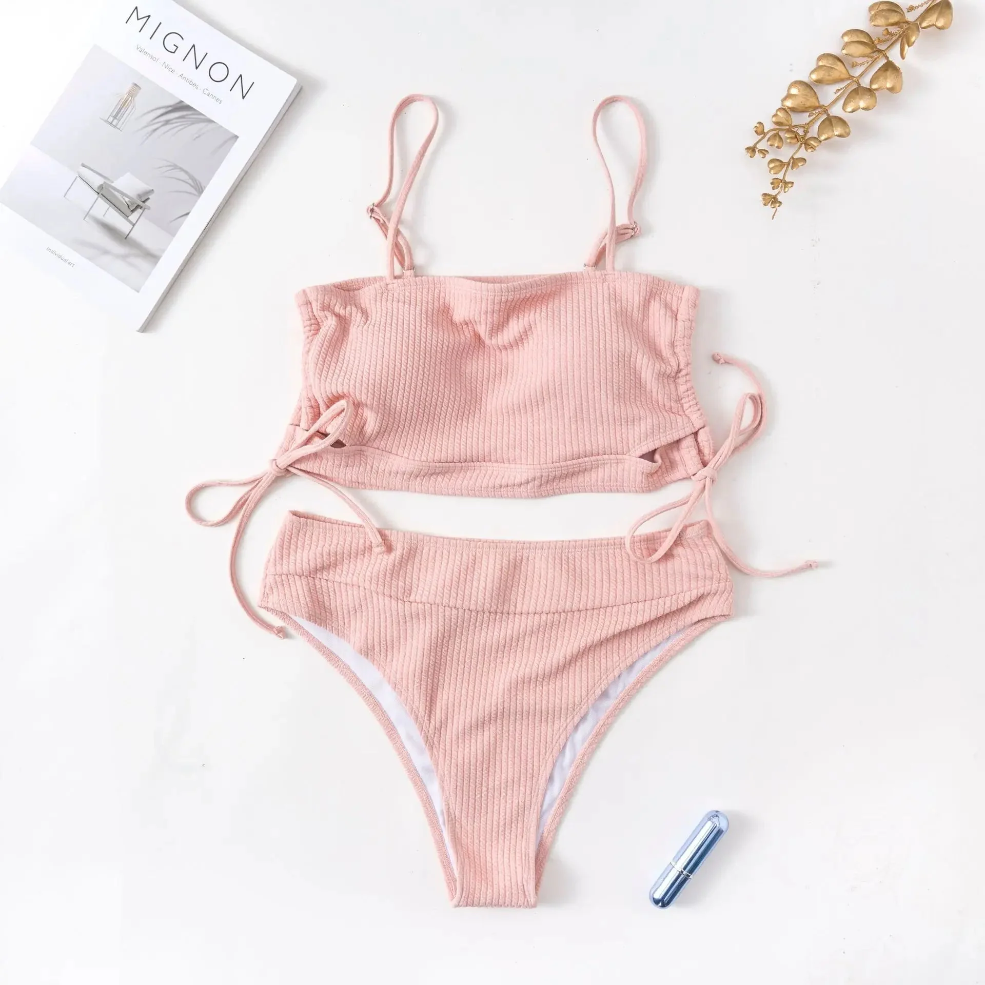 Elida® | Fashionable and effortless   bikini - Image 14