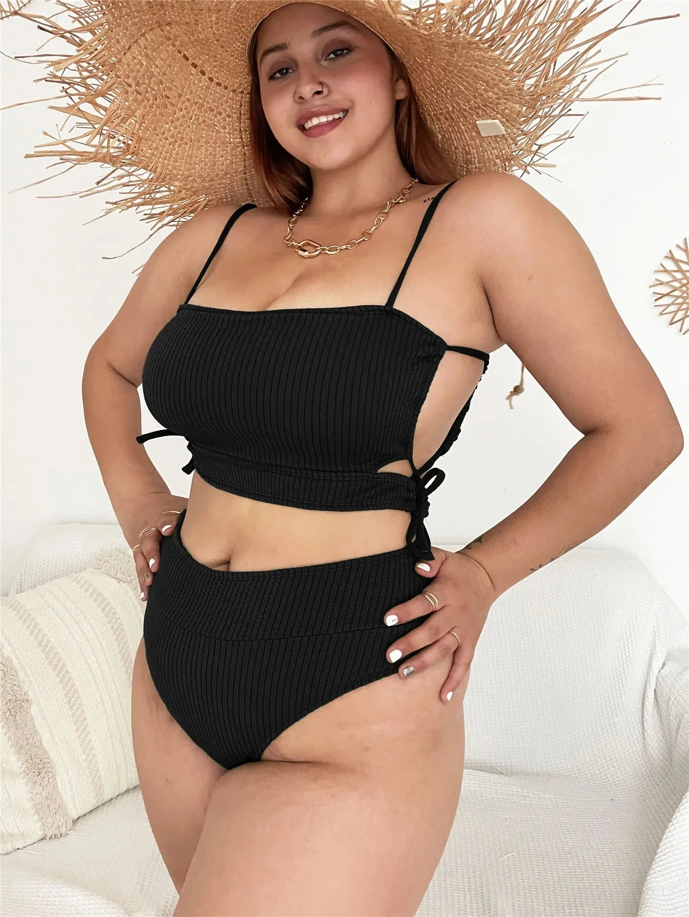 Elida® | Fashionable and effortless   bikini - Image 17
