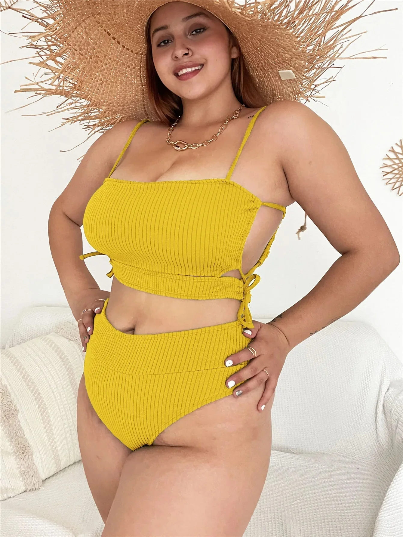Elida® | Fashionable and effortless   bikini - Image 20