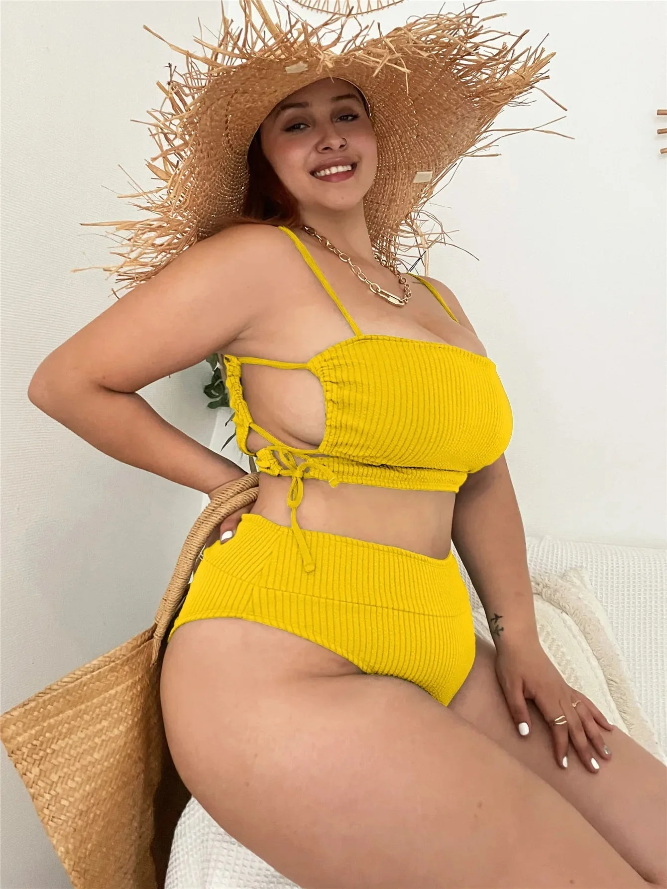 Elida® | Fashionable and effortless   bikini - Image 9