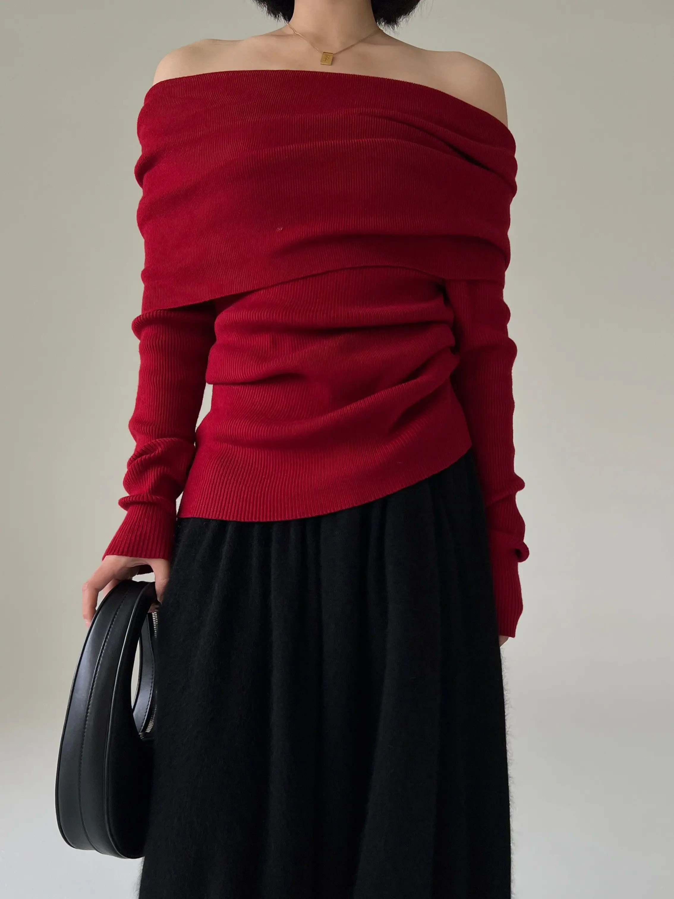 Elin | Off-the-shoulder sweater for women - Image 3