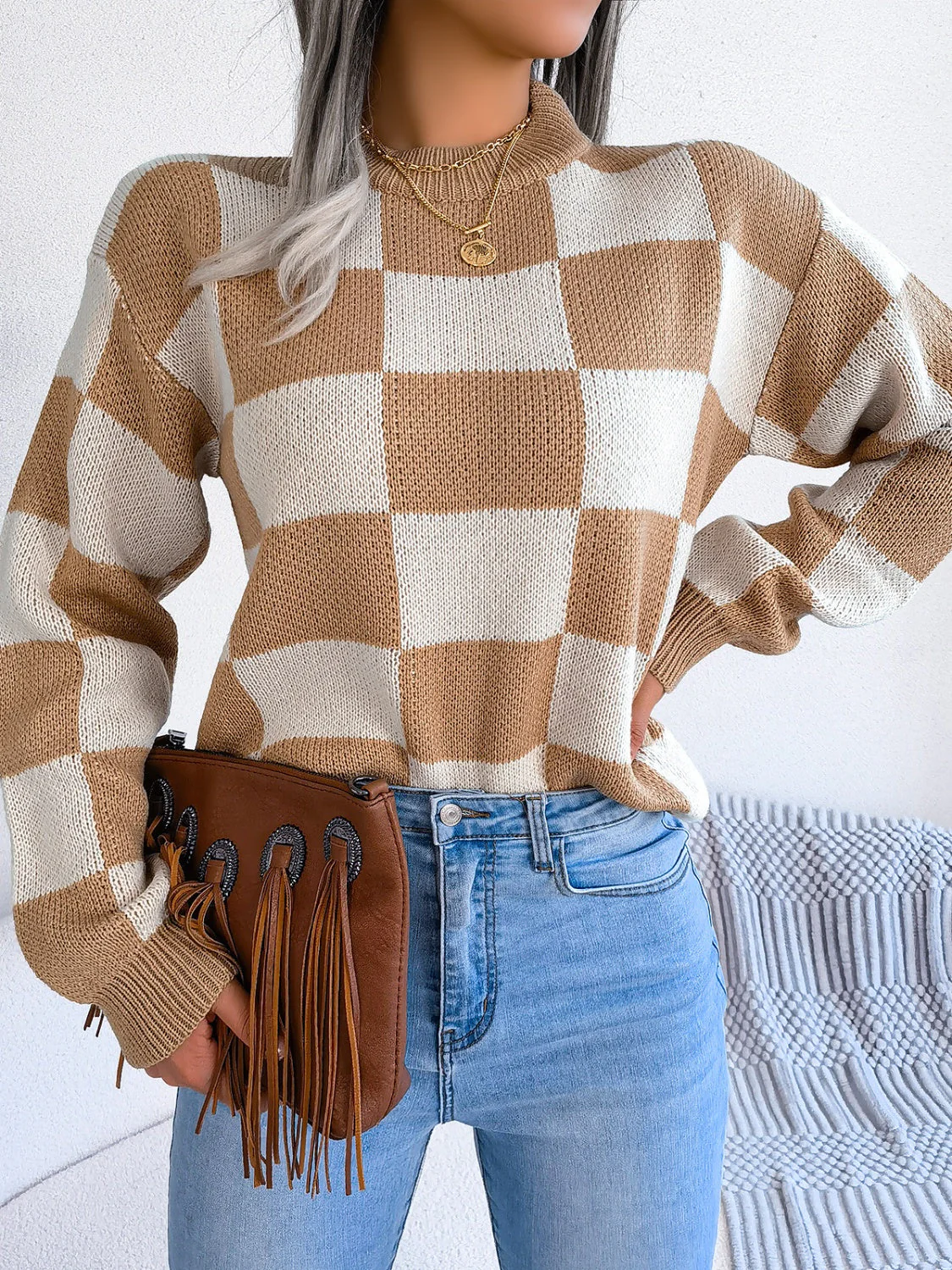 Elsa | Checked long-sleeved sweater with stand-up collar - Image 10