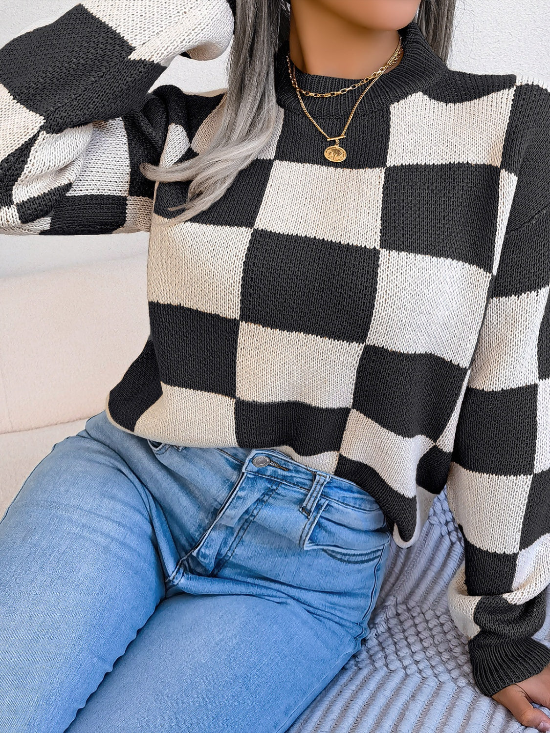 Elsa | Checked long-sleeved sweater with stand-up collar - Image 6