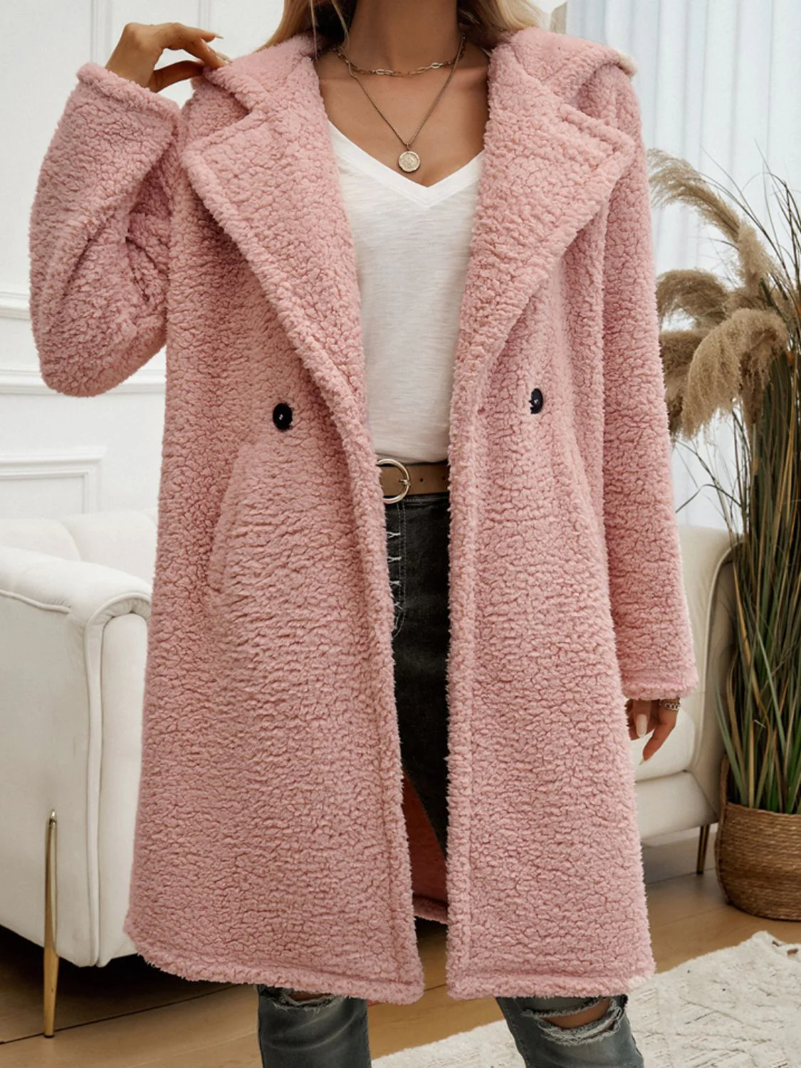 Elsa | Long sleeve teddy coat with hood and pockets - Image 10