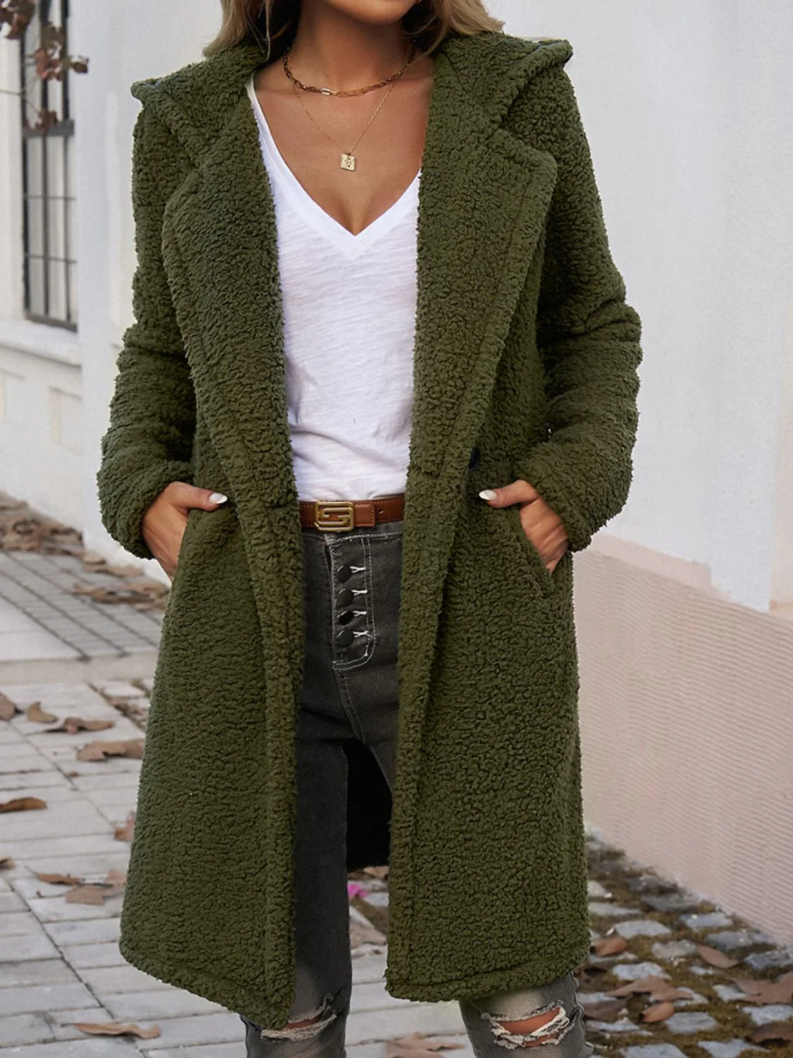 Elsa | Long sleeve teddy coat with hood and pockets - Image 3