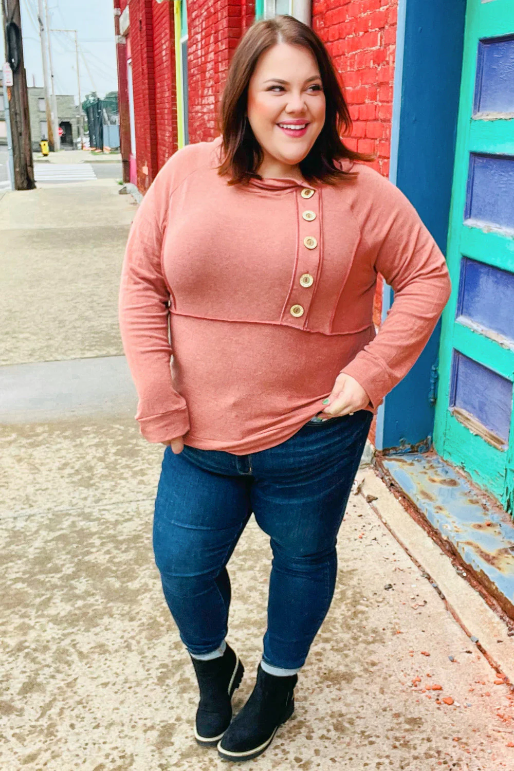 Elsa | Rust colored princess hoodie with line-out seam and button placket - Image 5