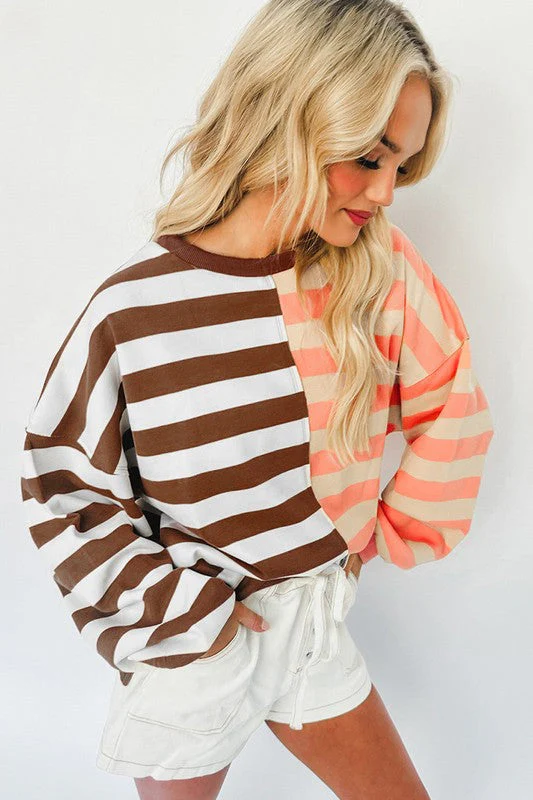 Elsbeth | Striped pullover sweatshirt with color block design on the shoulders - Image 7
