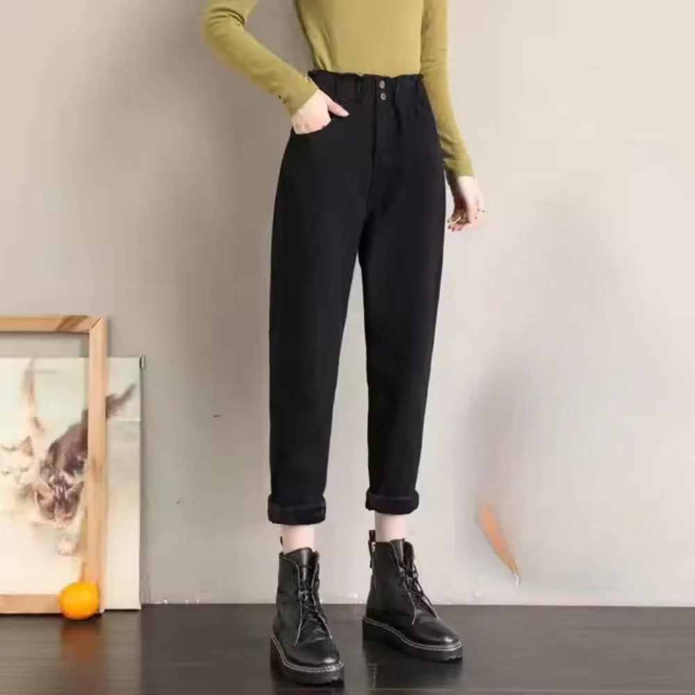Elvira | Baggy jeans for winter - Image 3