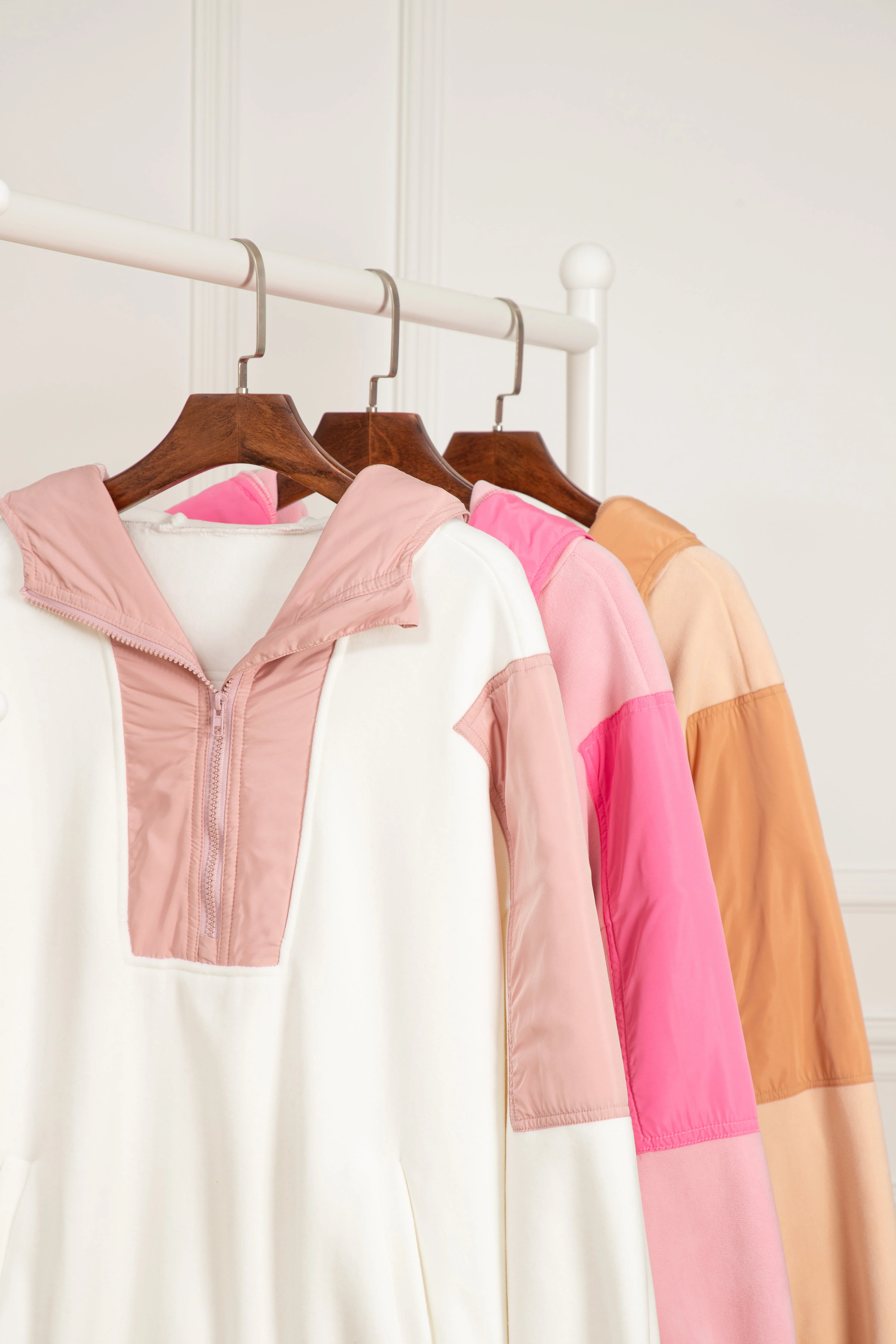 Elvira | Stylish and elegant winter hoodie - Image 13