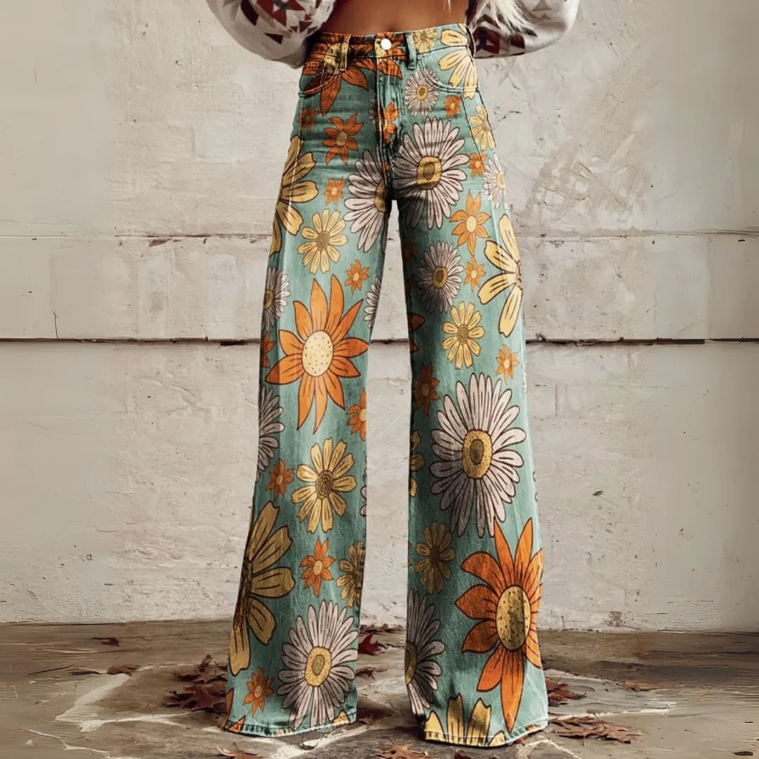 Elvira® | Stylish Floral Pants For Summer - Image 2