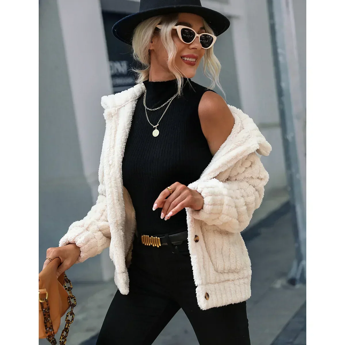 Elvira | Warm winter jacket for women with lapel collar