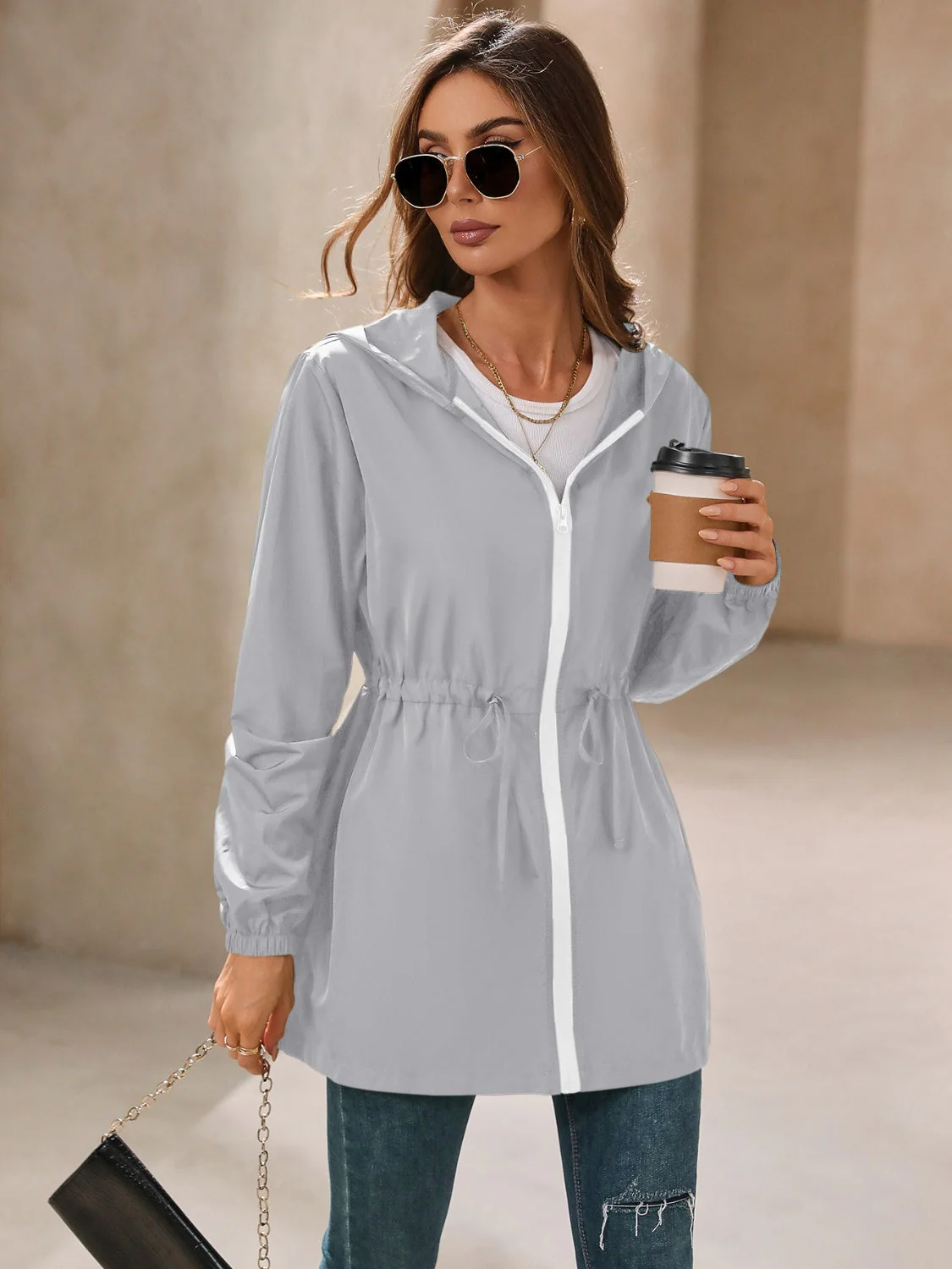 Elvira | Waterproof, long-sleeved outdoor windbreaker with hood - Image 14
