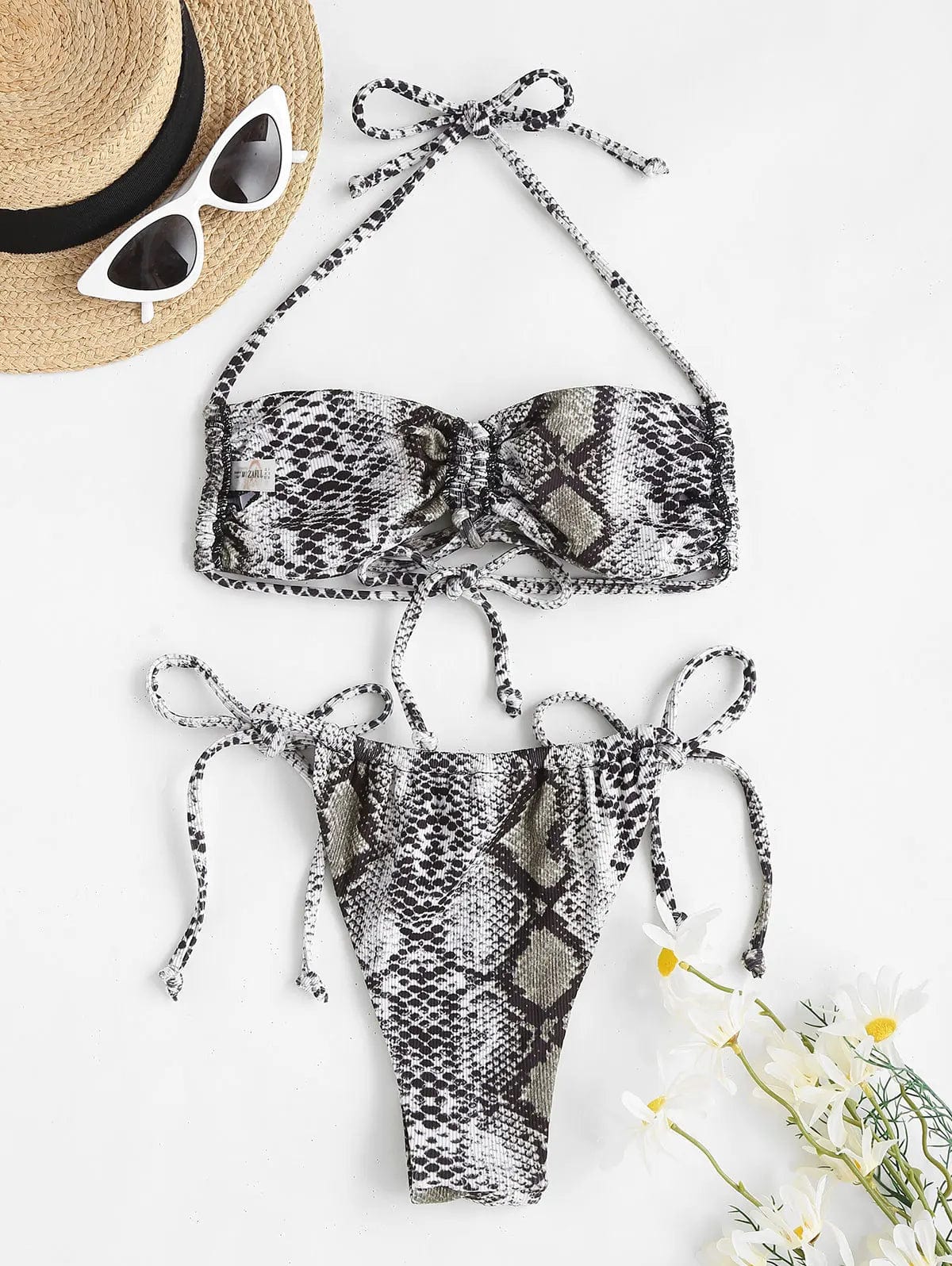 Emelina® | Effortless and trendy   bikinis - Image 3