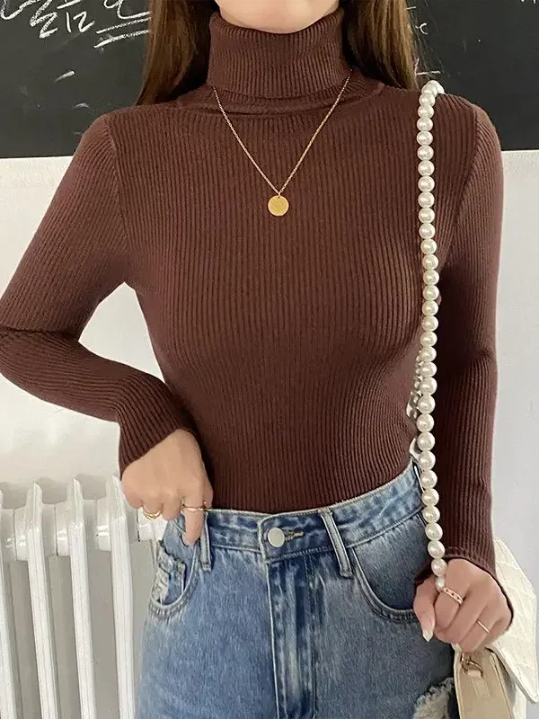 Emilie | Turtleneck sweater for women in autumn - Image 7