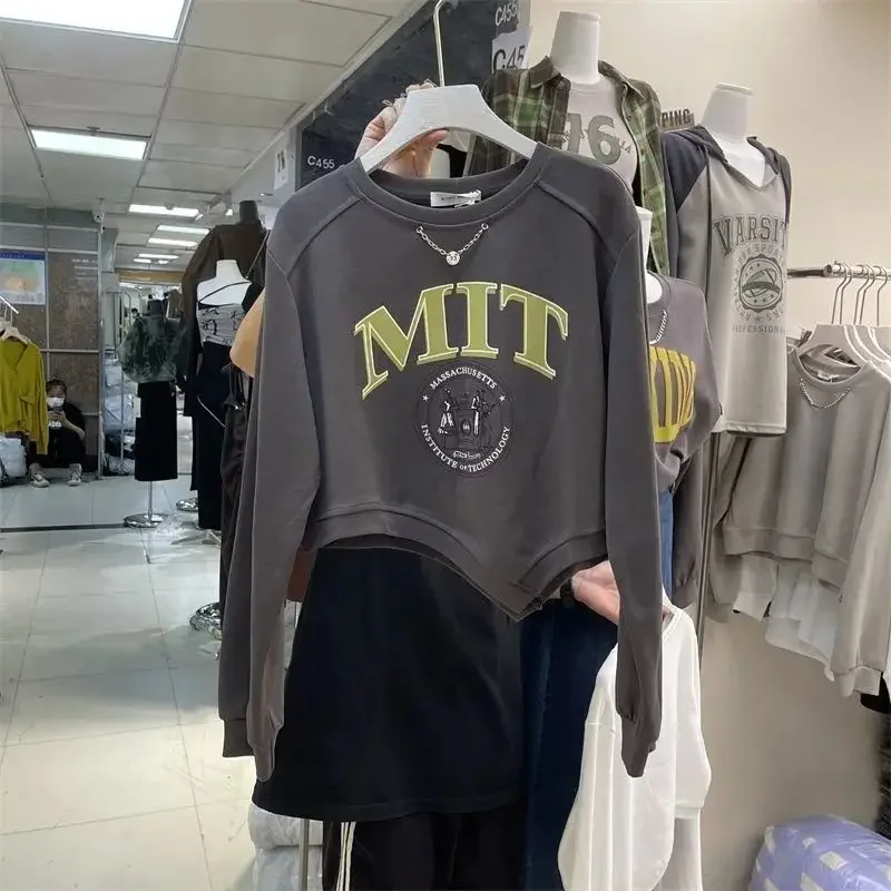 Emma | Women's printed short sweatshirt