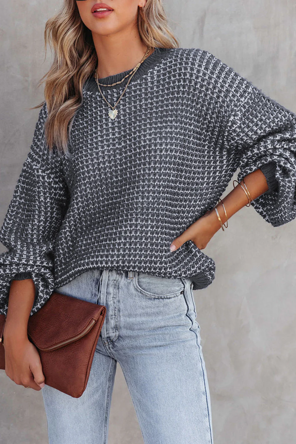 Emmy | Modern and comfortable sweater - Image 2