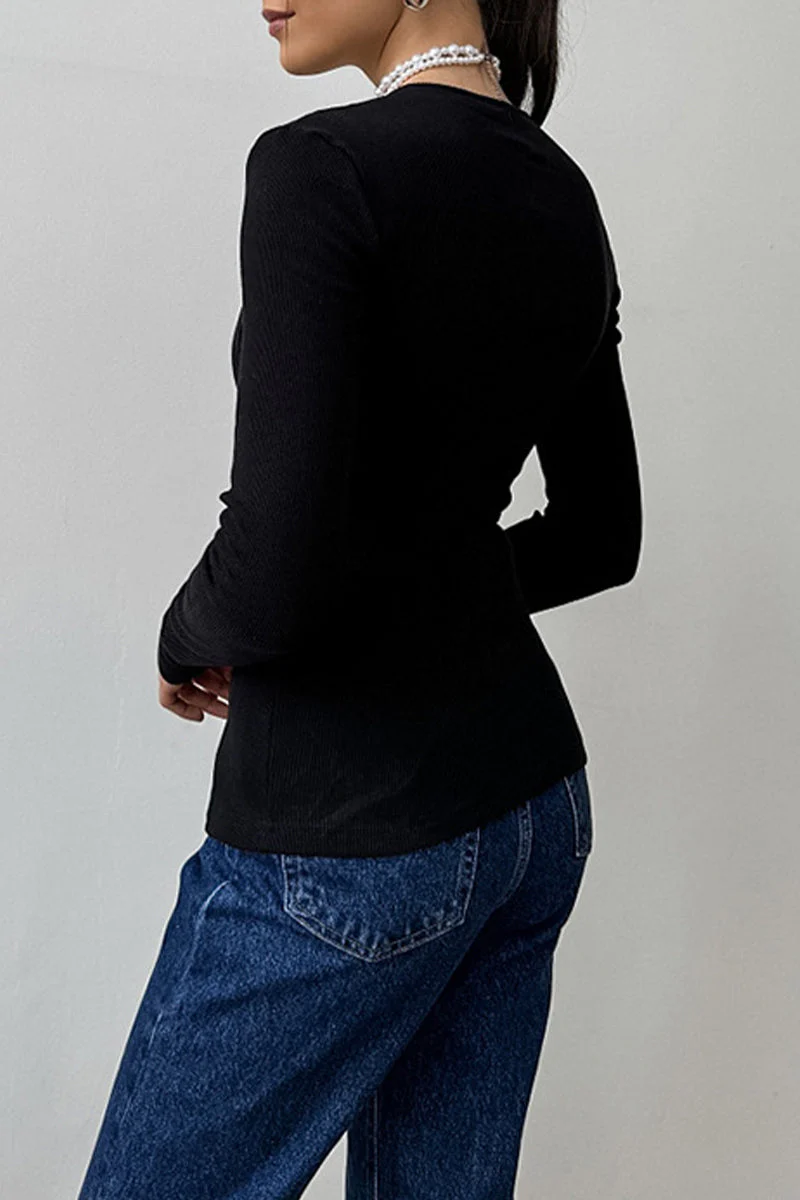Enid | Casual tops with plain buttons and irregular O-neck - Image 7