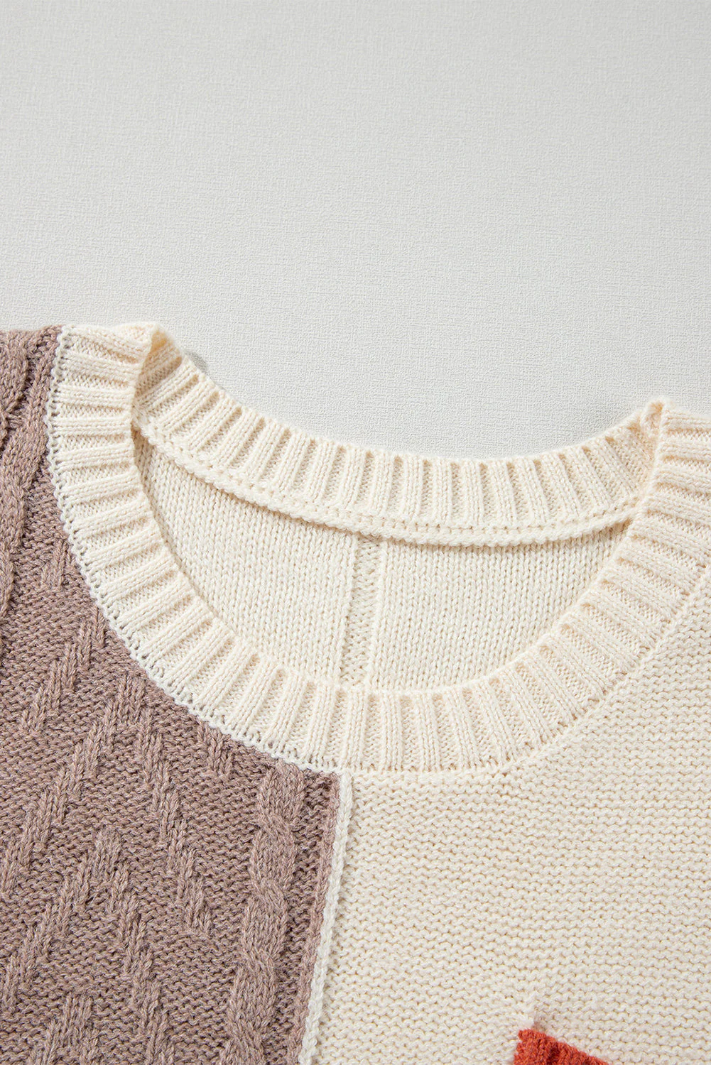 Estela | Fashionable and effortless winter sweater - Image 9