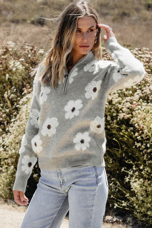 Estela | Women's floral print sweater with zip and dropped shoulder - Image 2