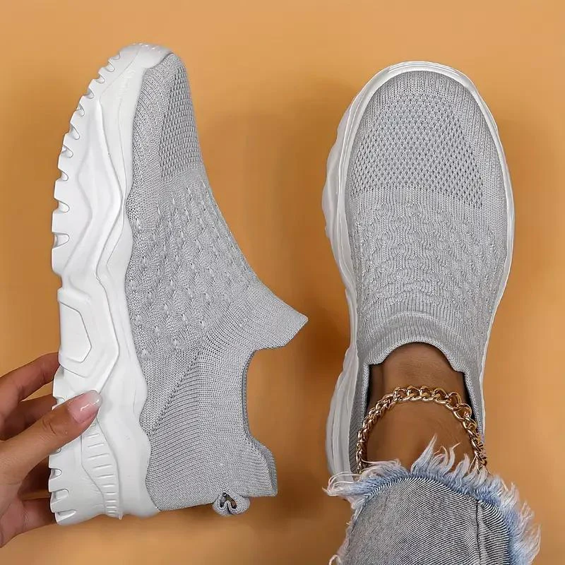 Estela® | Women's slip-on sneakers - Image 4