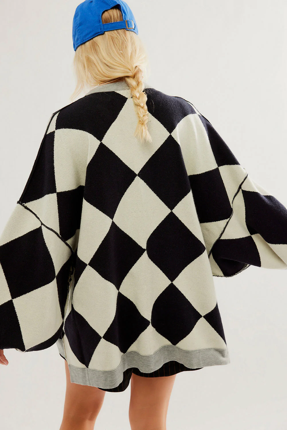 Esther | Casual and fashionable winter cardigan