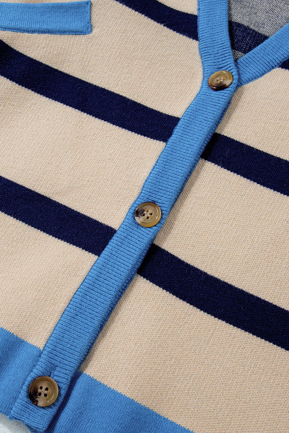 Esther | Casual and fashionable winter cardigan - Image 36