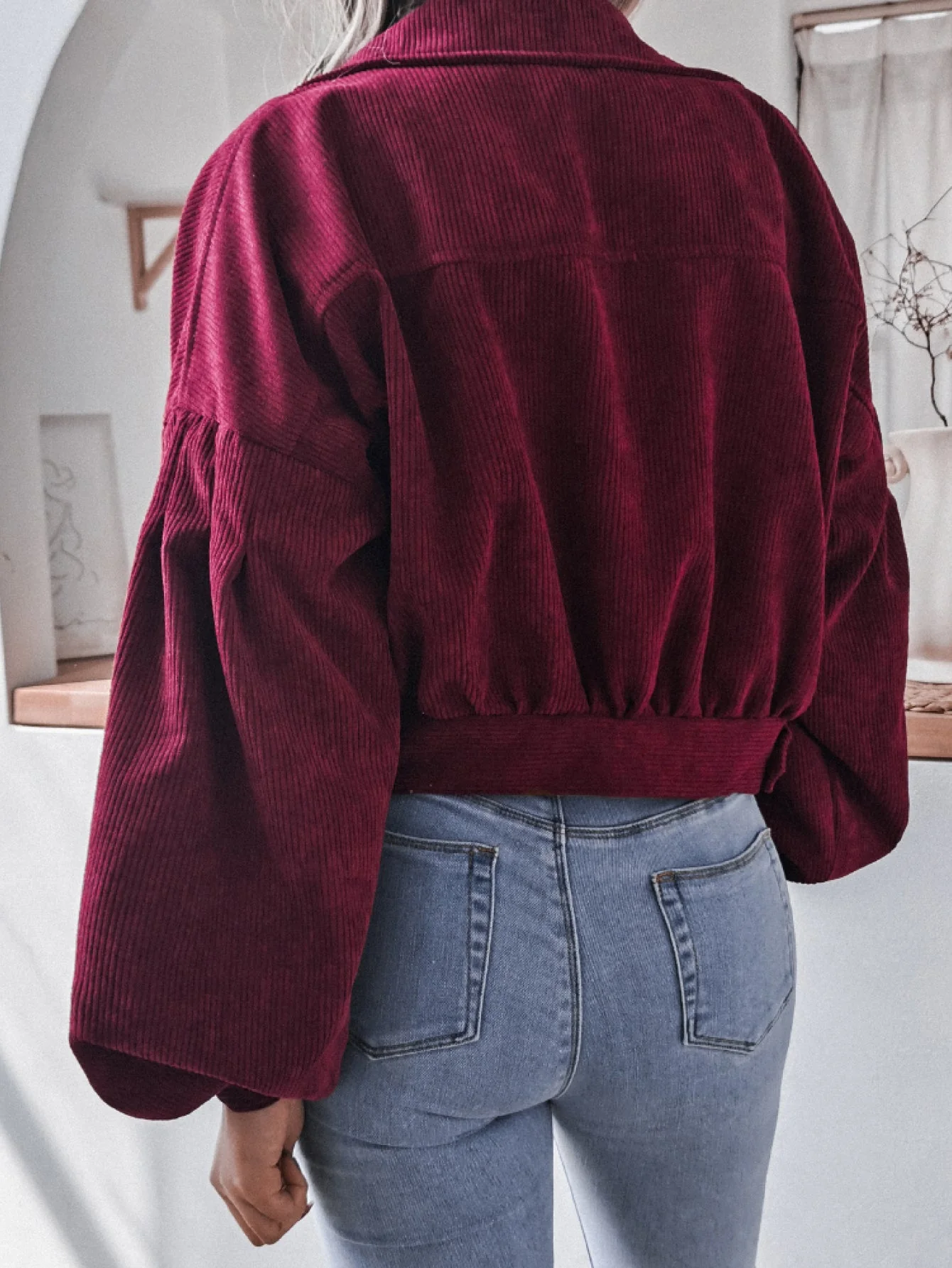 Esther | Cropped corduroy jacket with lantern sleeves - Image 10