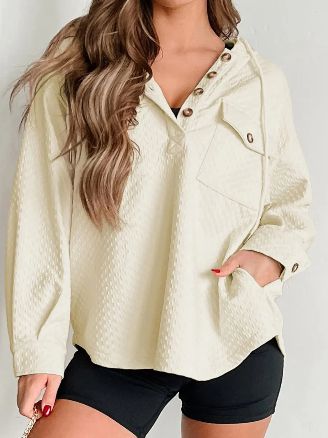 Esther | Effortless and classy winter hoodie - Image 6