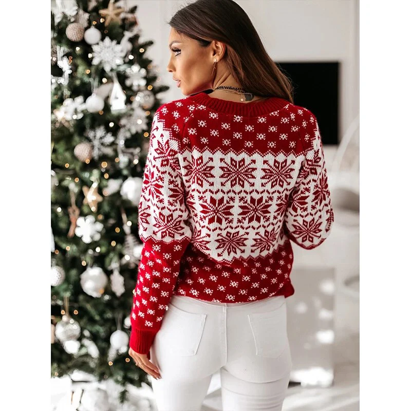 Esther | Elegant women's winter sweater with a snowflake motif - Image 4