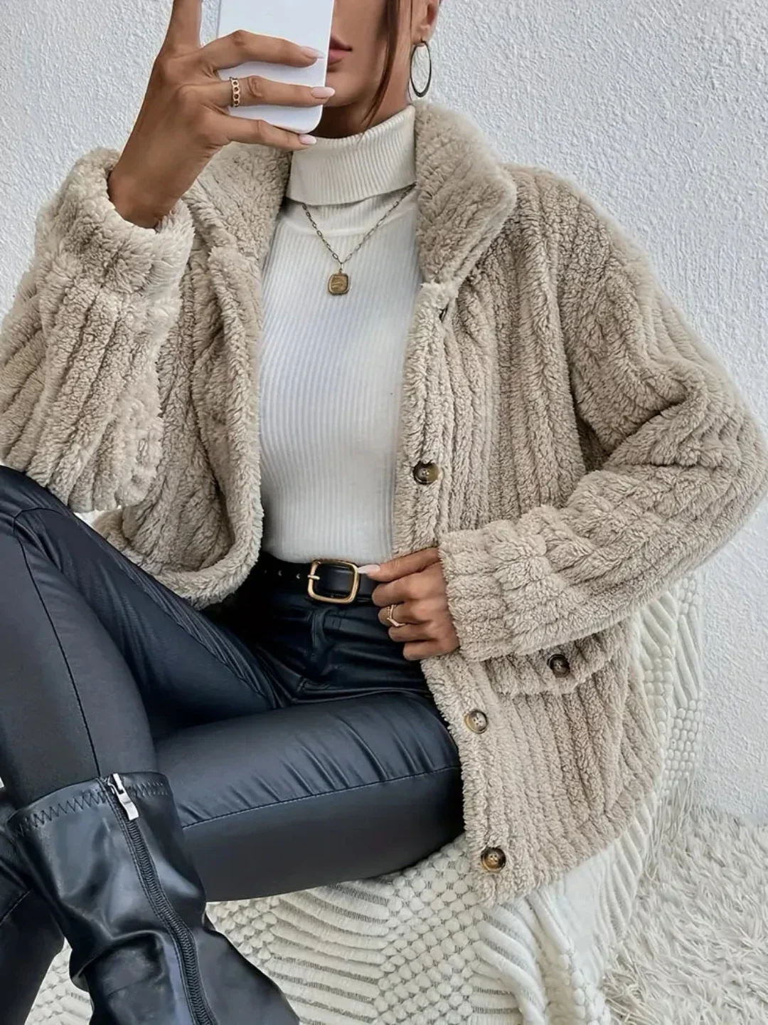 Esther | Cardigan with buttons in double-face velvet - Image 6