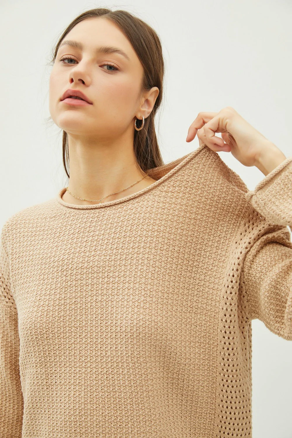 Eugenia | Be Cool Roll sweater with an openwork crew neck - Image 5