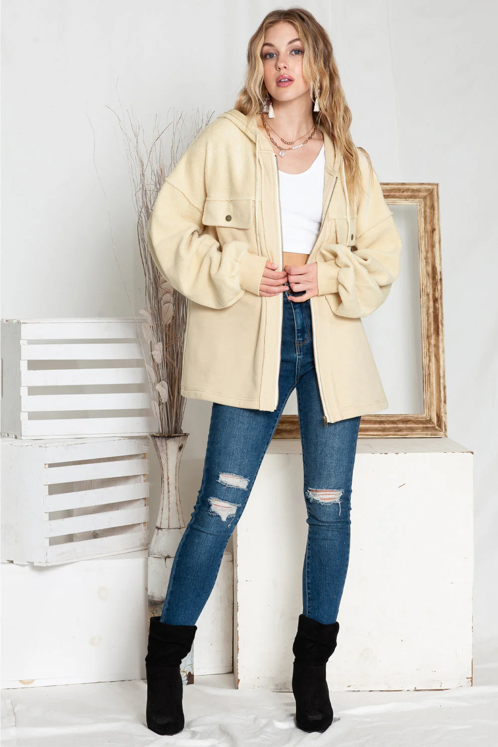 Eugenia | Fashionable and effortless winter garment - Image 55