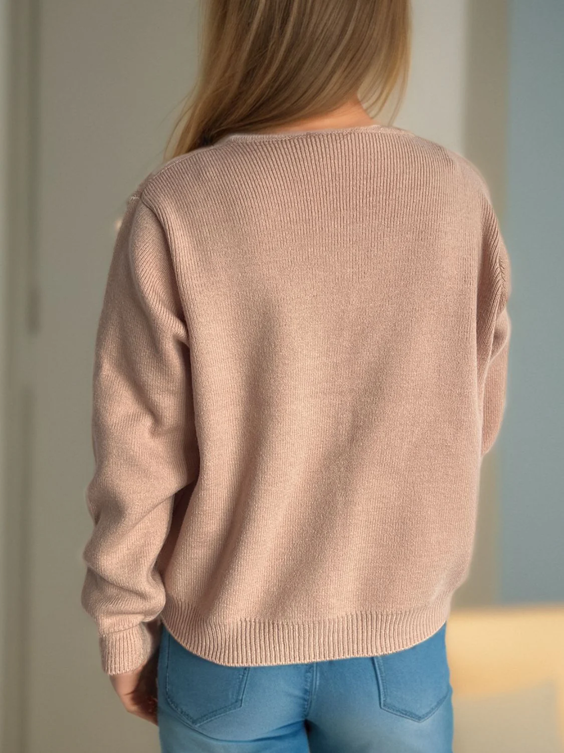 Eulalia | Long sleeve cardigan with buttons and pockets - Image 13