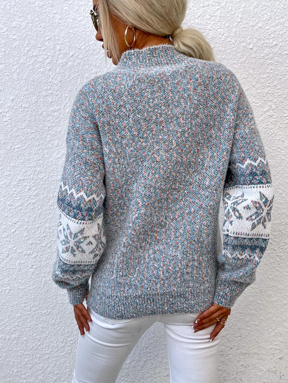 Evelyn | Mid-length sweater with a Christmas snowflake knit - Image 11