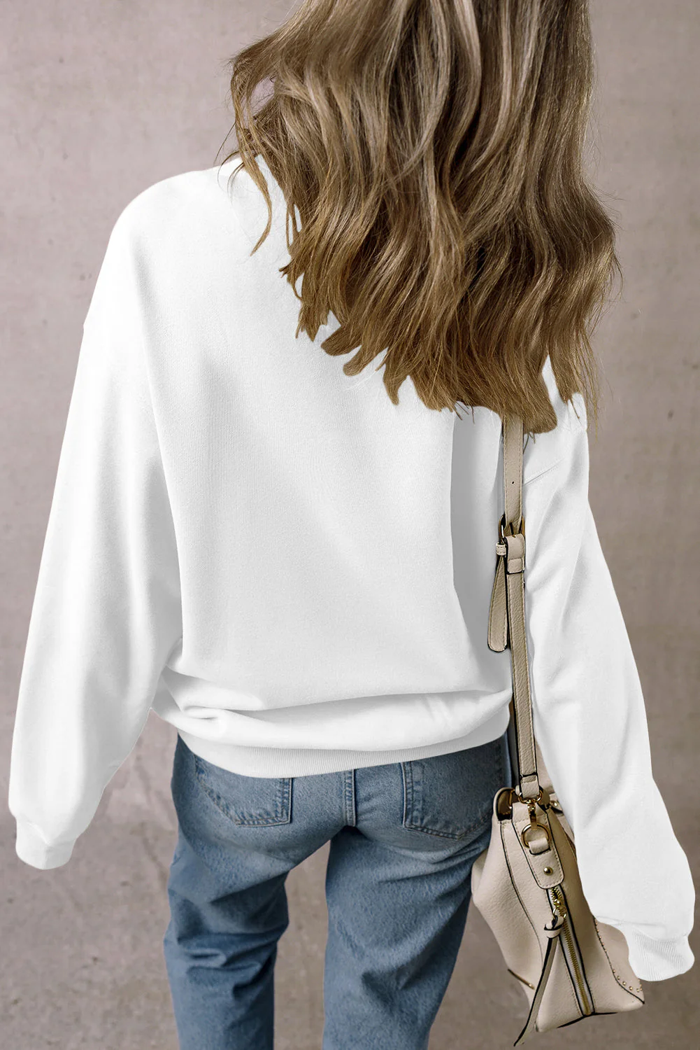 Evelyn | TEXAS crew neck sweatshirt with low shoulders - Image 2