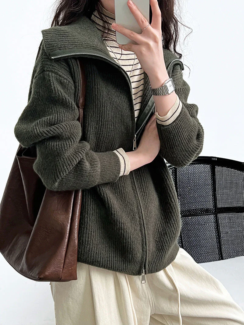 Fabiana | Effortless and classy winter sweater - Image 10