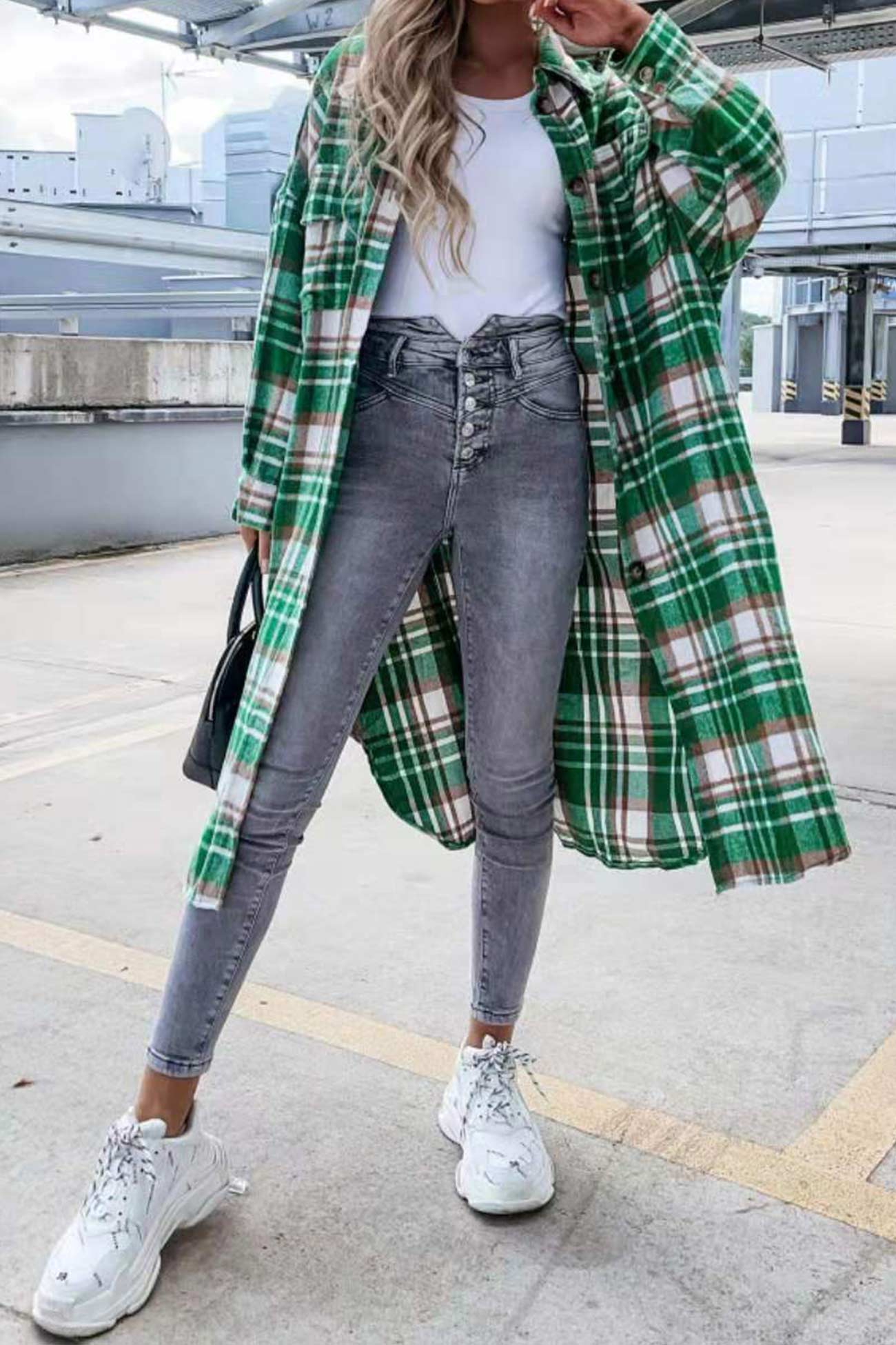 Fabienne | Long, contrasting checked jacket - Image 10