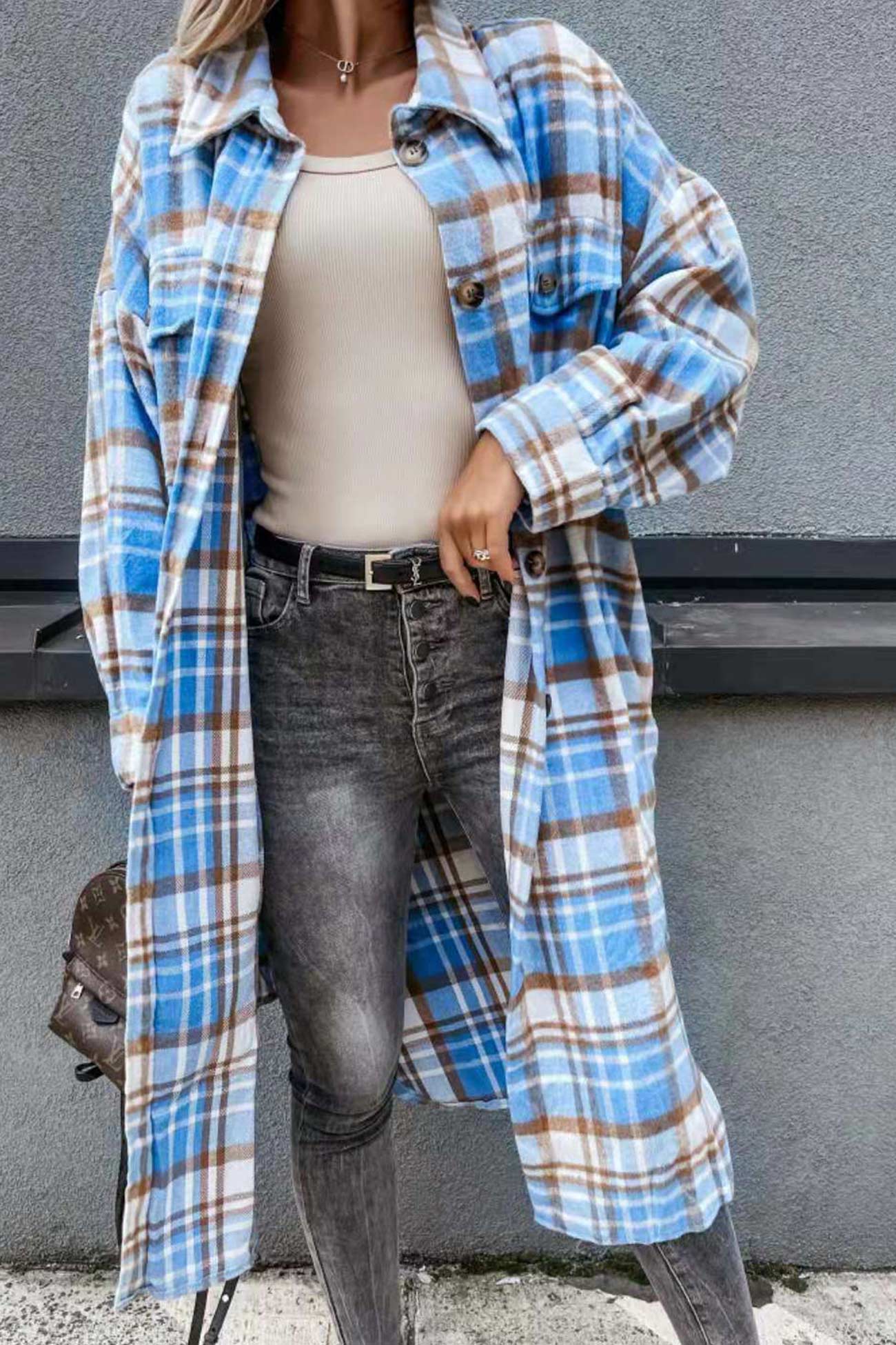 Fabienne | Long, contrasting checked jacket - Image 14
