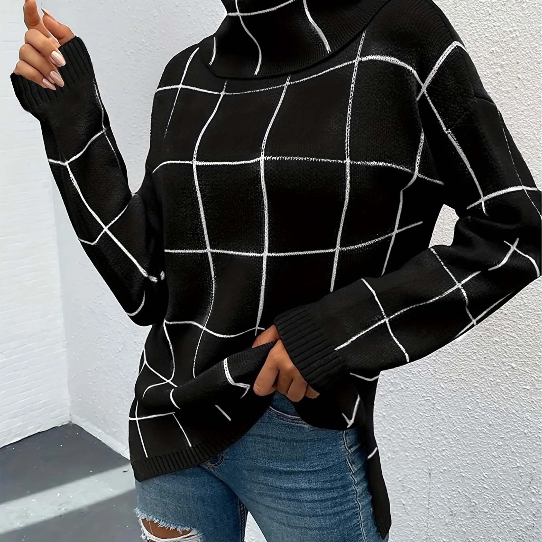 Fabiola | Casual and fashionable winter sweater - Image 8