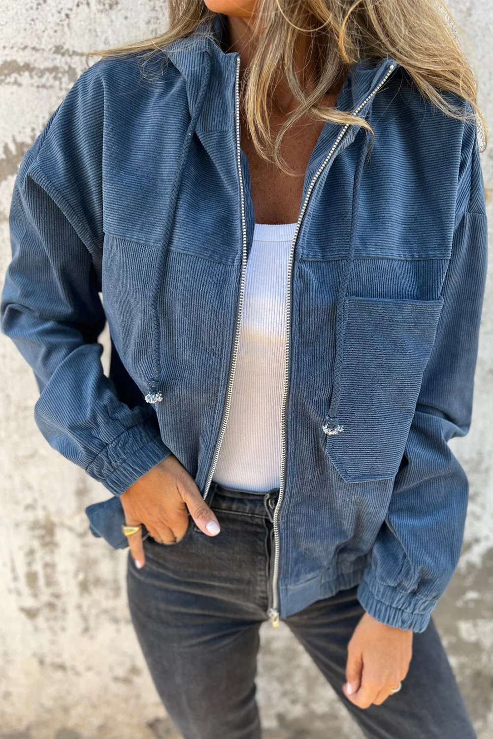 Fabiola | Classic and comfortable winter jacket - Image 10
