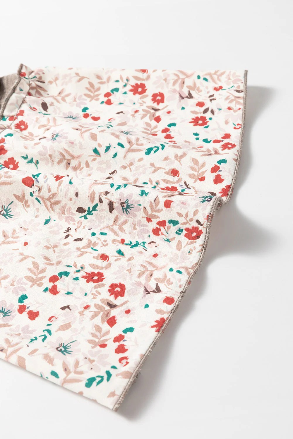 Fabiola | Floral half button long sleeve t-shirt - Image 9
