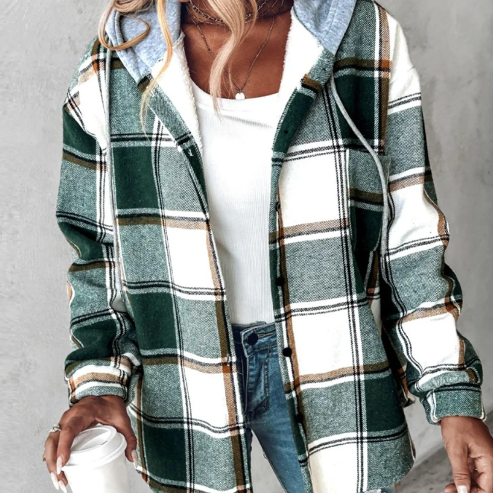 Fabiola | Timeless and elegant winter clothing - Image 4